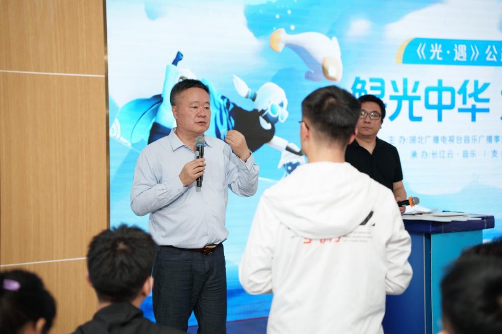 外网出圈还登上微博热搜的公益,《光 · 遇》已经持续做了 3 年 gy6ouoN0nZ7B0IOljpg