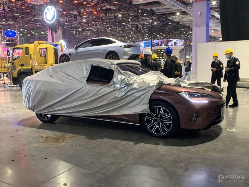 2023 上海车展探馆：驱逐舰 07 OV398W90G0hv4iEwjpg