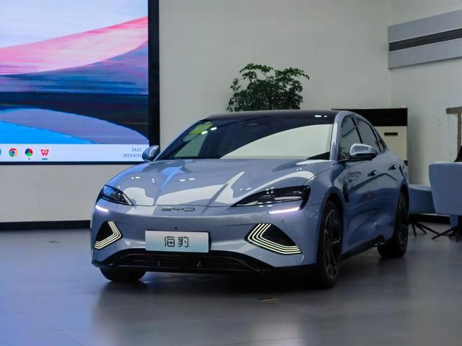 不惧挑战，比亚迪海豹的“新攻势” p2cV3zLMV9p13VX1jpg