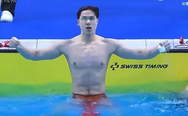 史上第3！24岁中国新蛙王横空出世：刷爆亚洲纪录，霸气握拳庆祝 rn1YGW2mI621MYiIjpg
