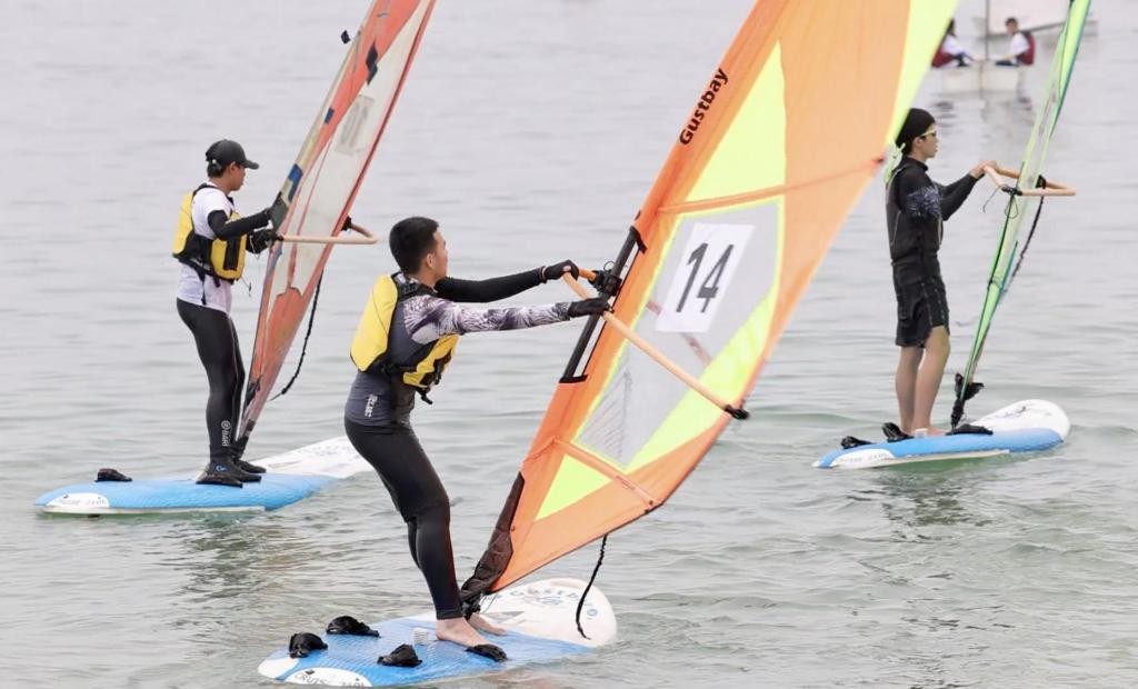 家门口的海洋运动会来了! OTXncNTT0cXRN32Njpg