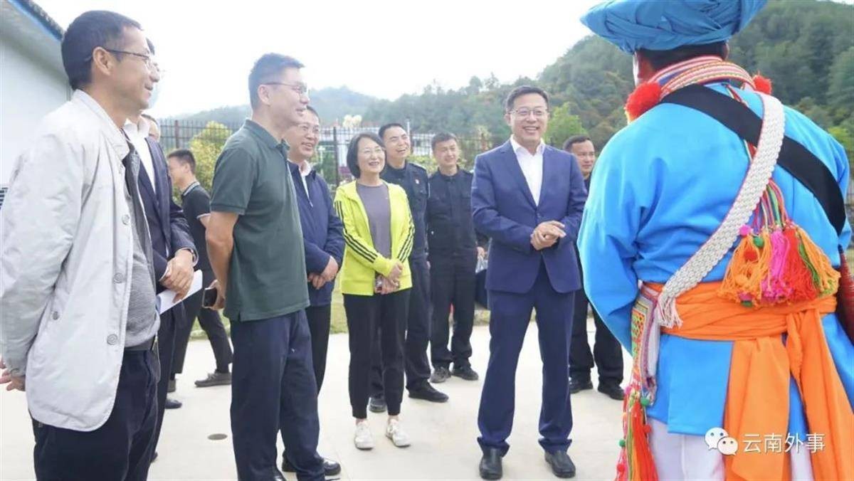 外交部原发言人赵立坚履新职后，现身云南边境地区调研 dIsIDgsmaZcmkE22jpg