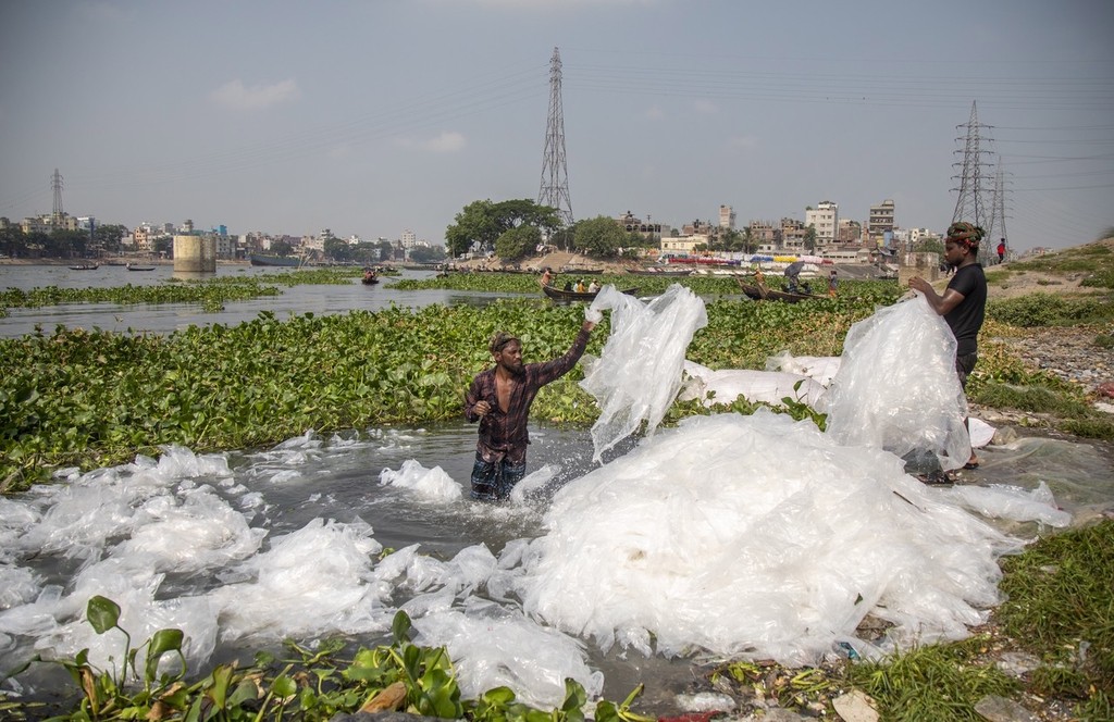 图说｜塑战速决？塑料垃圾正在污染生态系统，人类如何应对 H0UlqWFQcs1SqvlLjpg